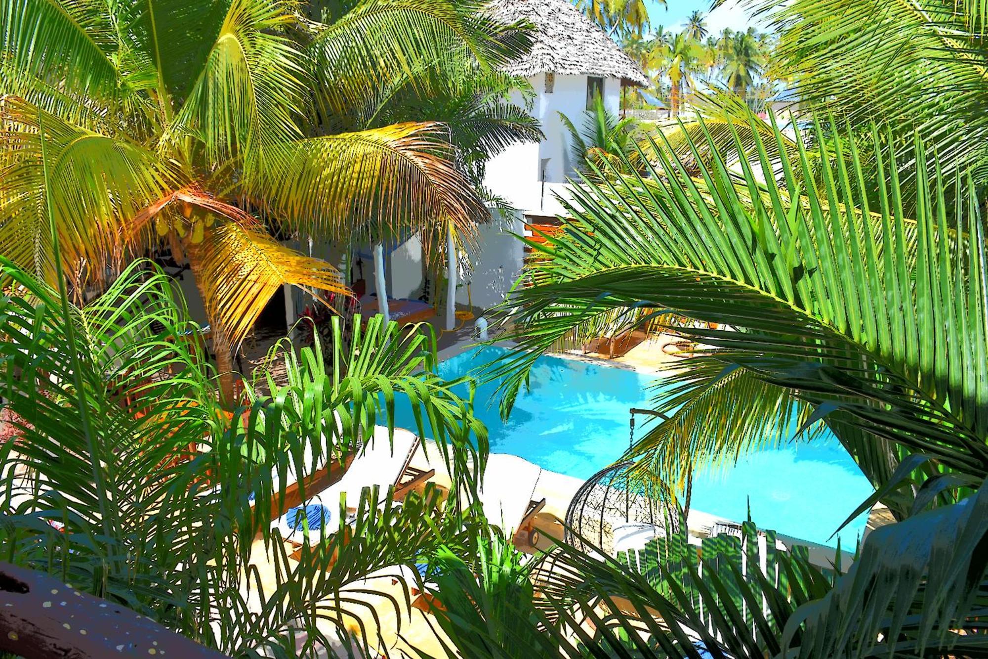 Cezere The Palm Hotel Paje Exterior photo