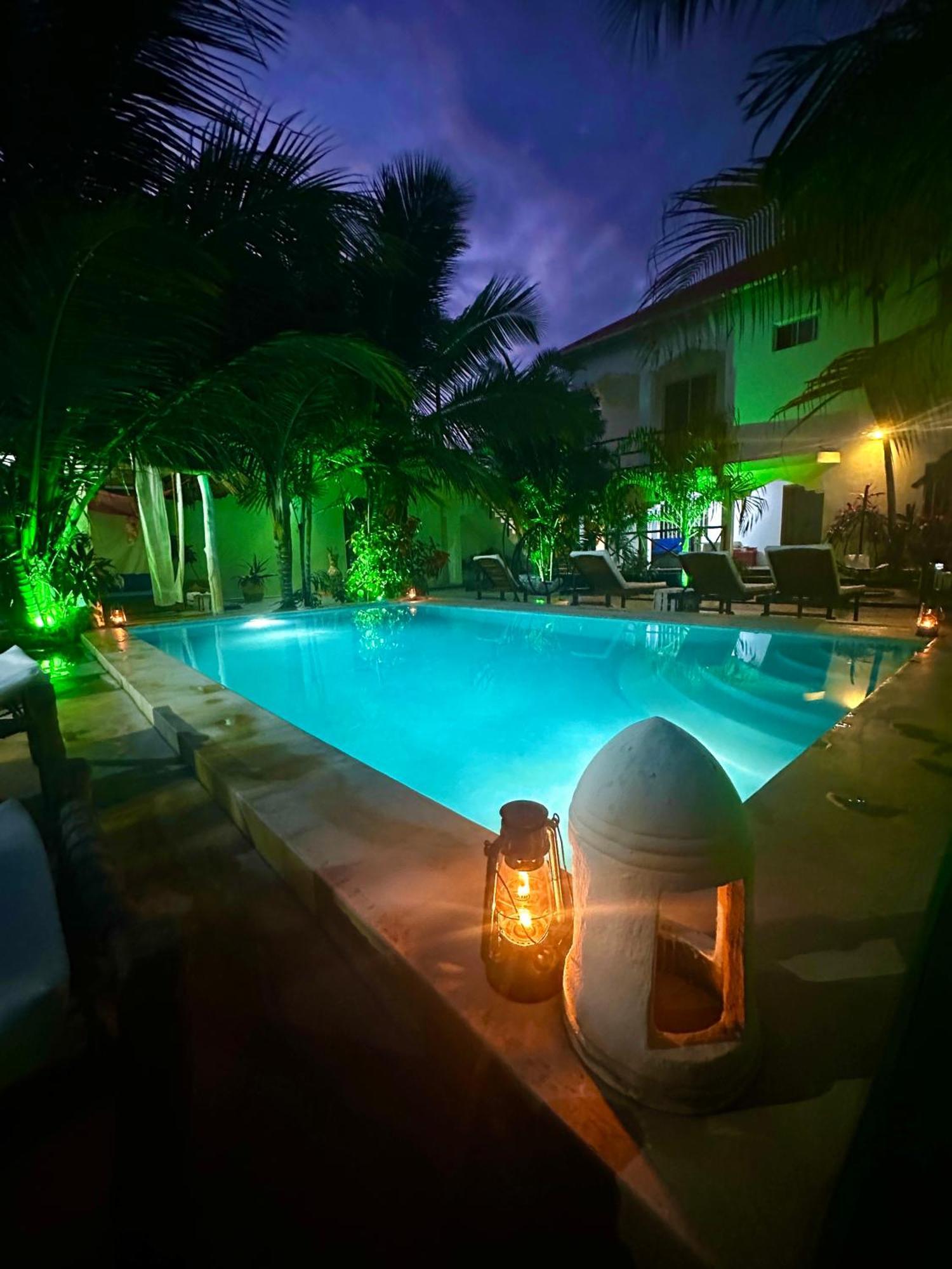 Cezere The Palm Hotel Paje Exterior photo